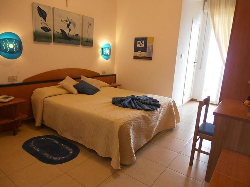 Hotel Toscana Marotta Exteriér fotografie
