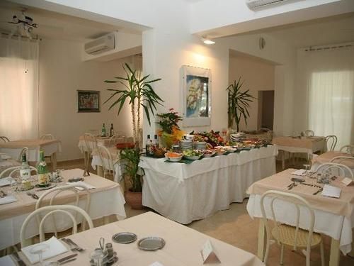 Hotel Toscana Marotta Exteriér fotografie
